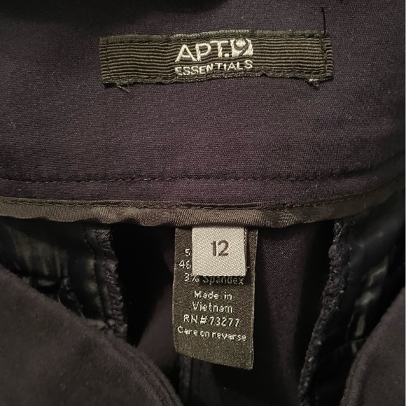 Apt. 9 Navy Capri Trouser Pants - Picture 3 of 3